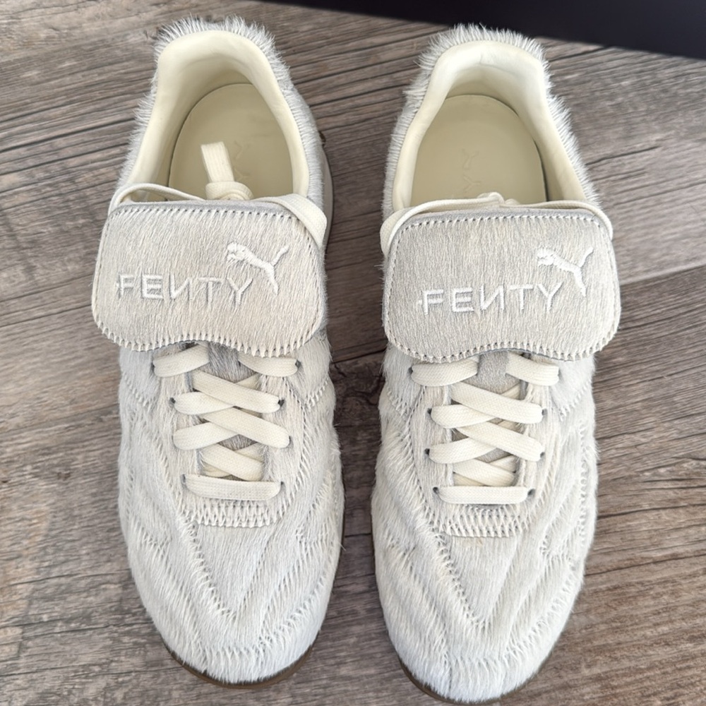 🦙New w Box Puma - Fenty x Avanti ‘White Pony Hair’